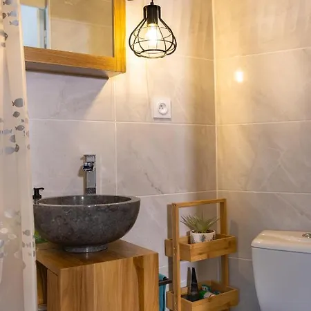 Studio De Charme Apartment *